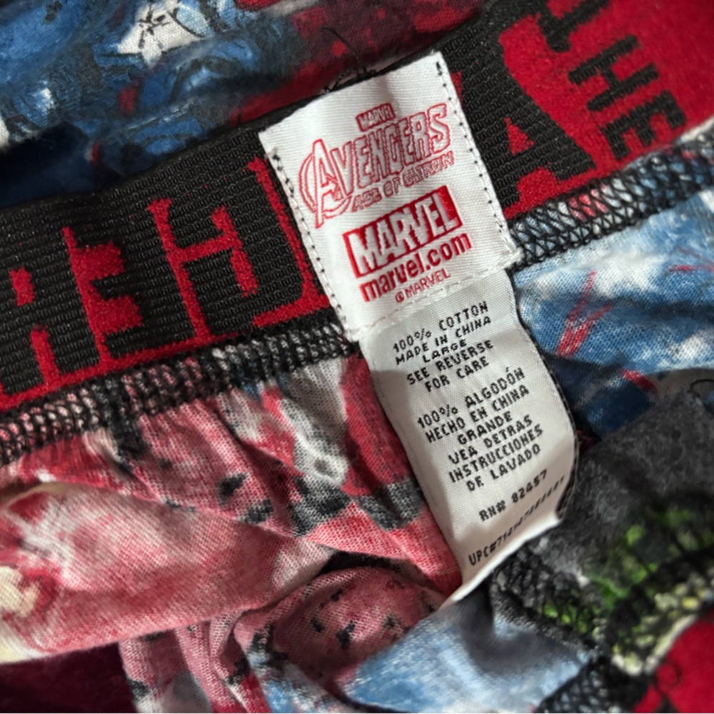 Marvel Avengers pajamas - Picture 2 of 2